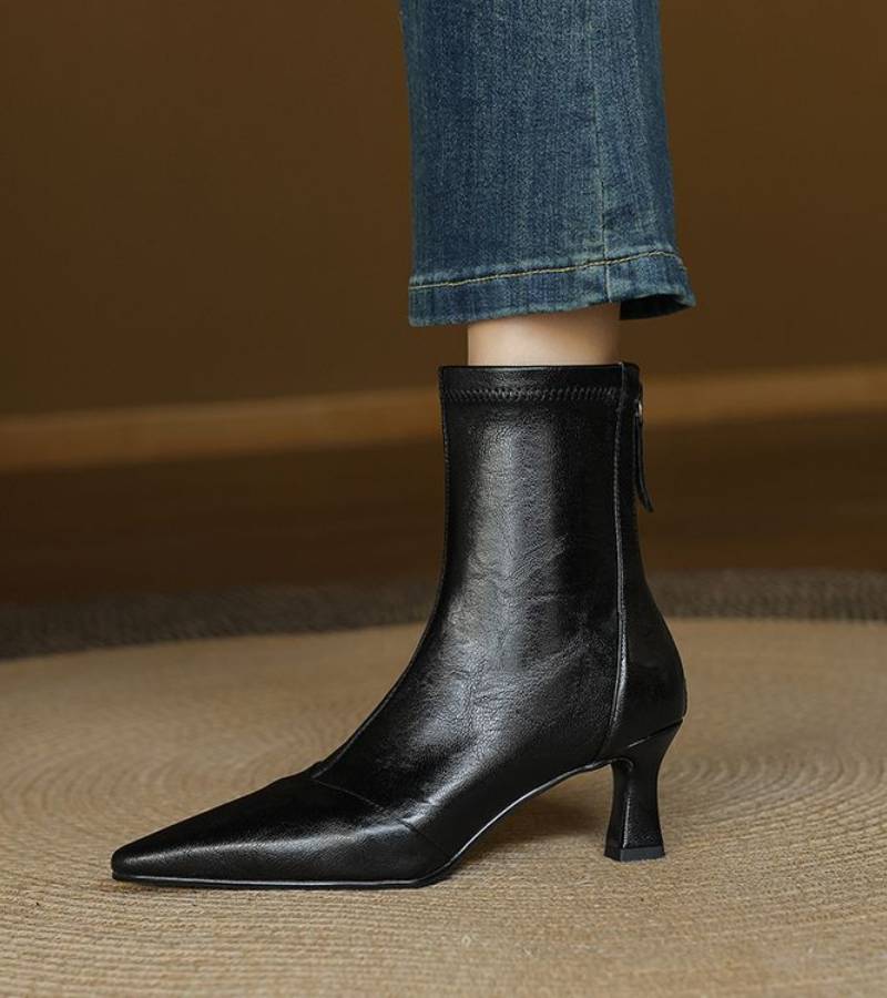 Brigitte | Elegant Heeled Leather Ankle Boots