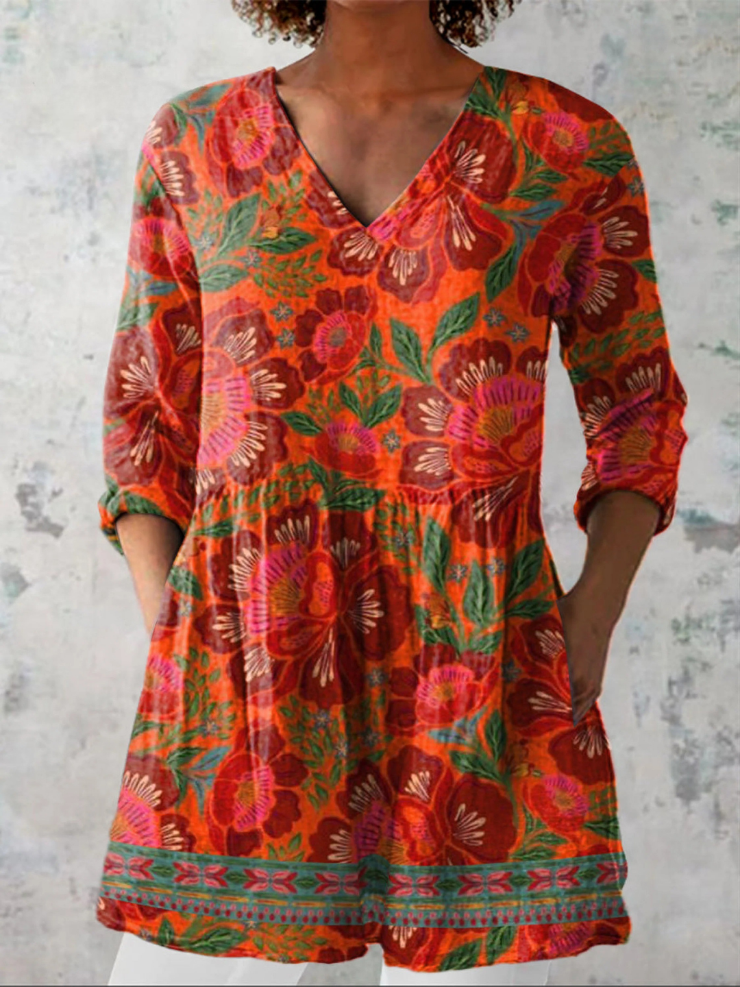 Marion | Lungo Blouse with V-Neck