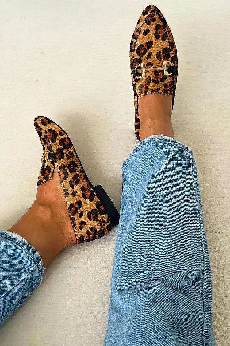 Sienna | Loafer With Metallic Detail - 
