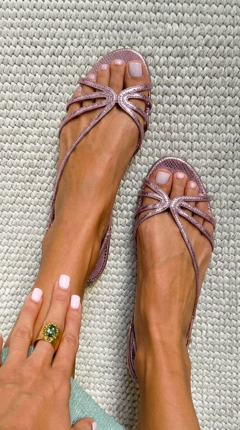 Etta | Simple Gold Summer Sandals