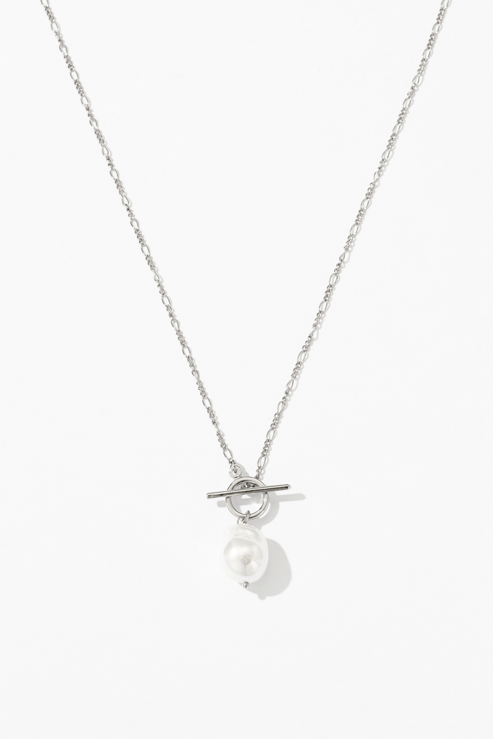 Necklace Elegant with Pearl Gold