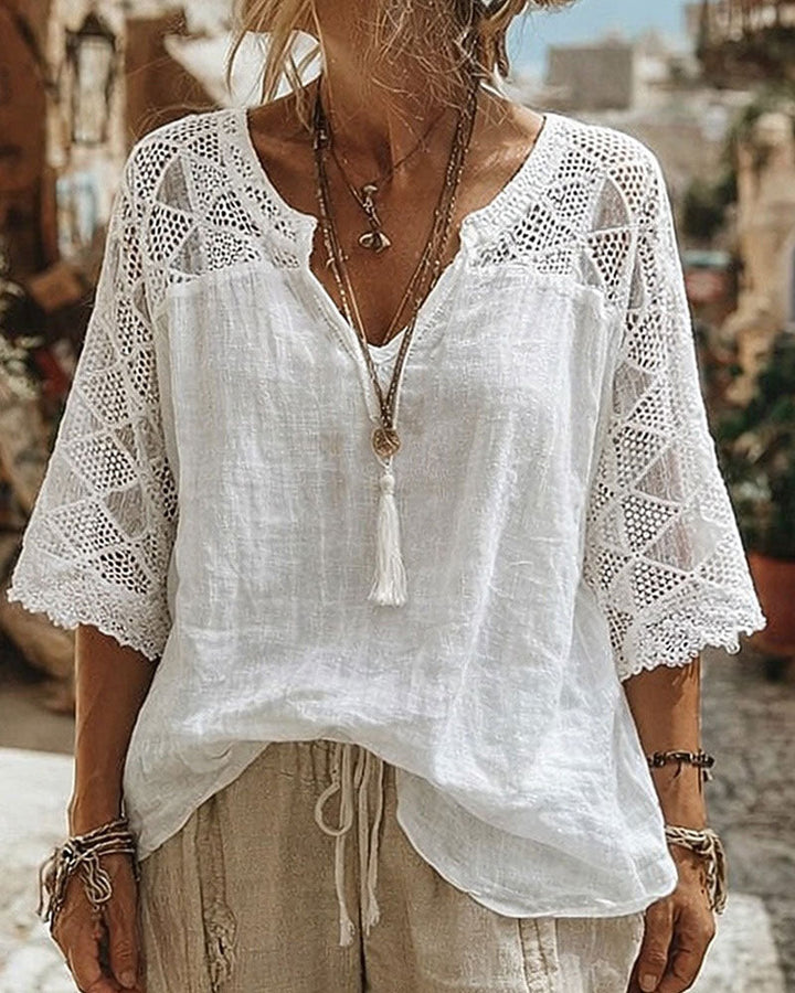 Cynthia | Blouse V-Neck with Dettaglio in Lace