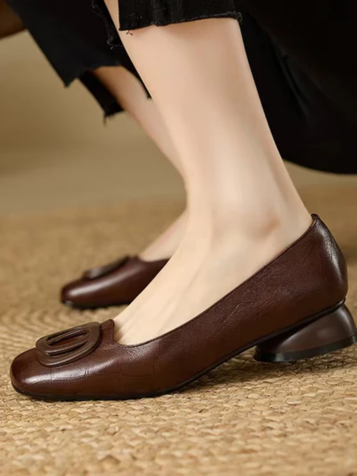 Chiara | Ballerine in Pelle Vegana con Puntera Quadrata