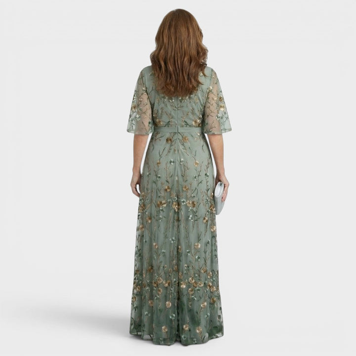 Daniela | Flowing Halter Maxi Dress - 