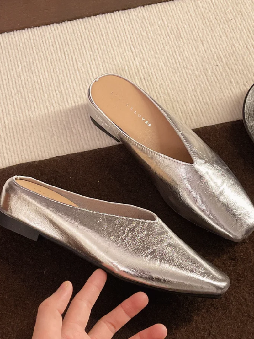 Vale Leather Flats - Silver