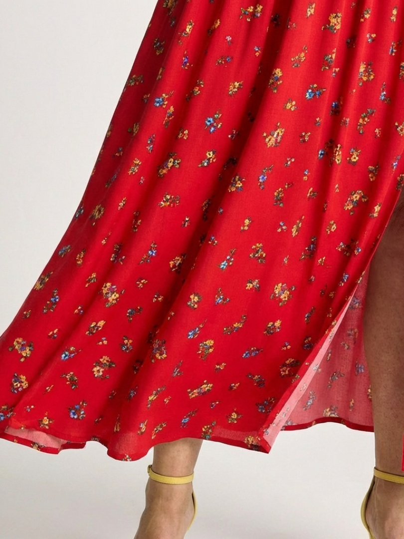 Dorothea | Graceful Floral Square Neck Midi Dress