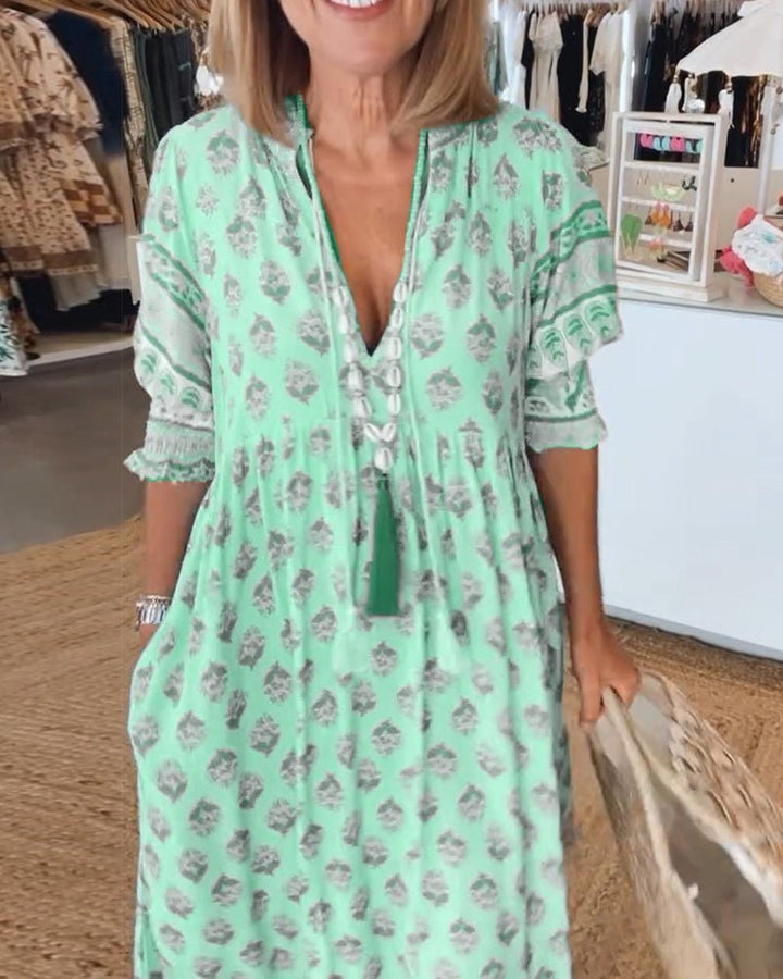 Mana | Dress Floral Chic V-Neck