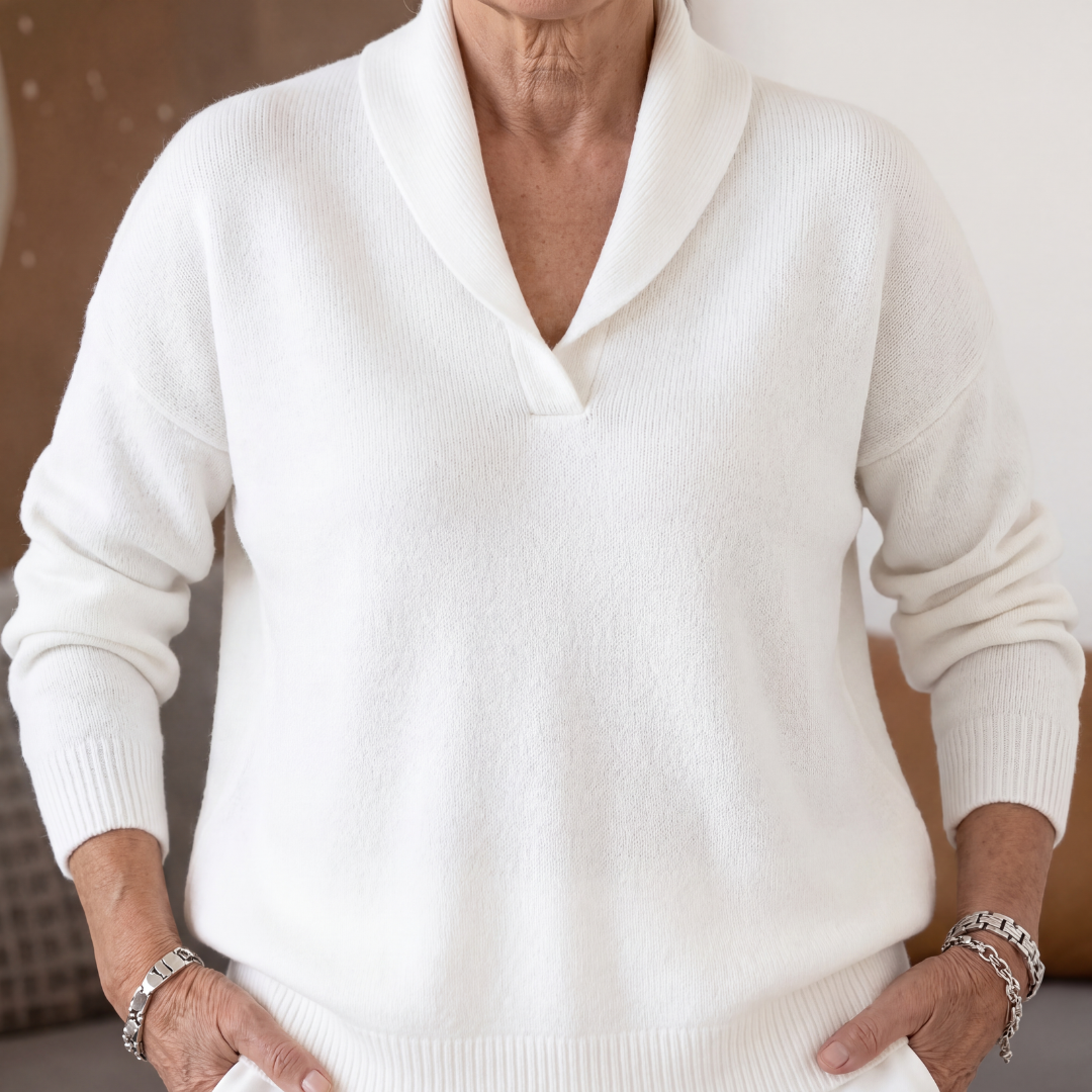 Margaret | Relaxed V Neck Sweater - White