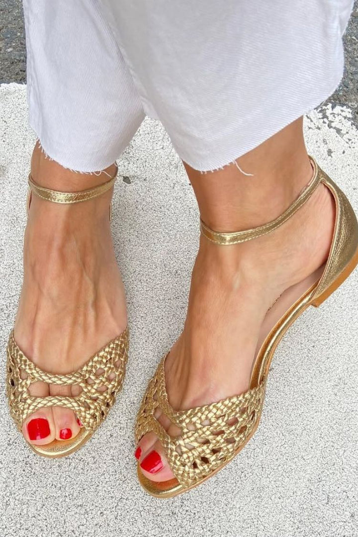 Bubs | Simple Braided Gold Summer Sandals