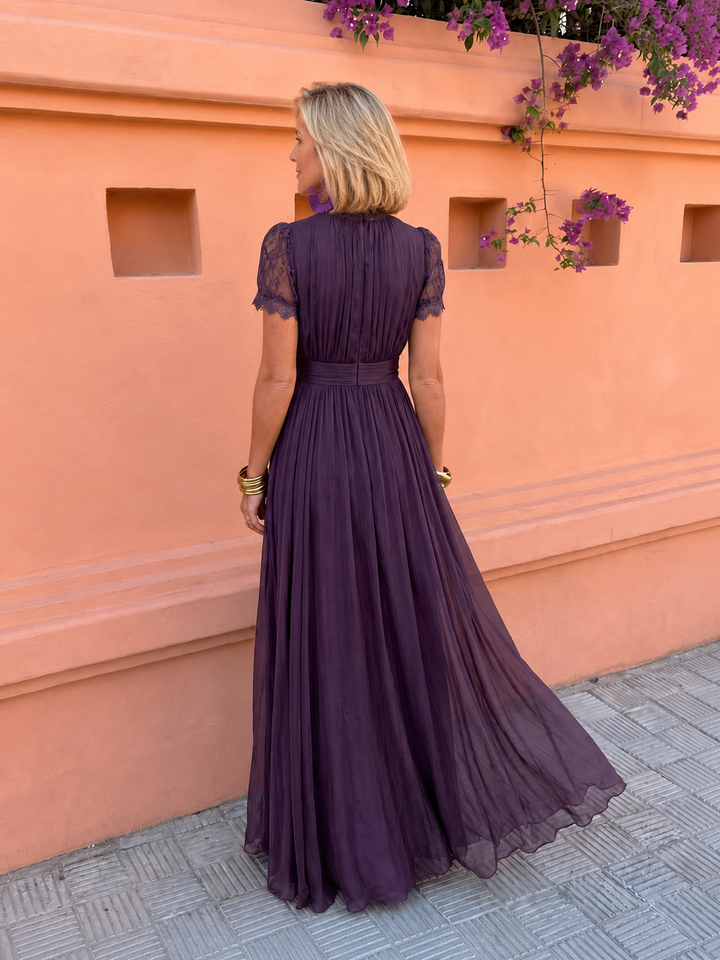 Everly | Graceful Maxi Dress