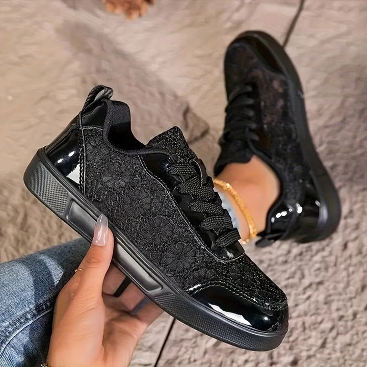 Dentelle | Sneaker in Pizzo Floreale