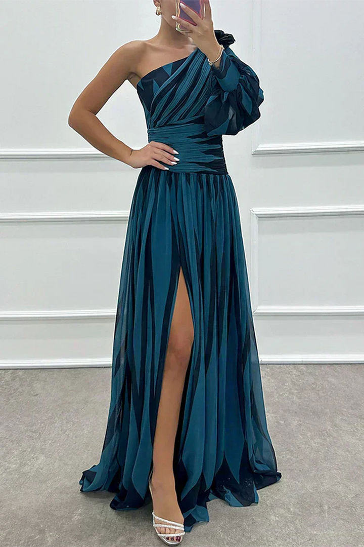 Elegant Striped Maxi Dress with One Shoulder