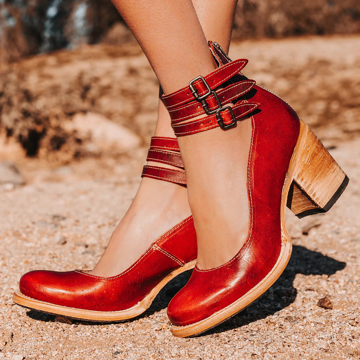 Simone | Chic Western-Style Ankle Boots