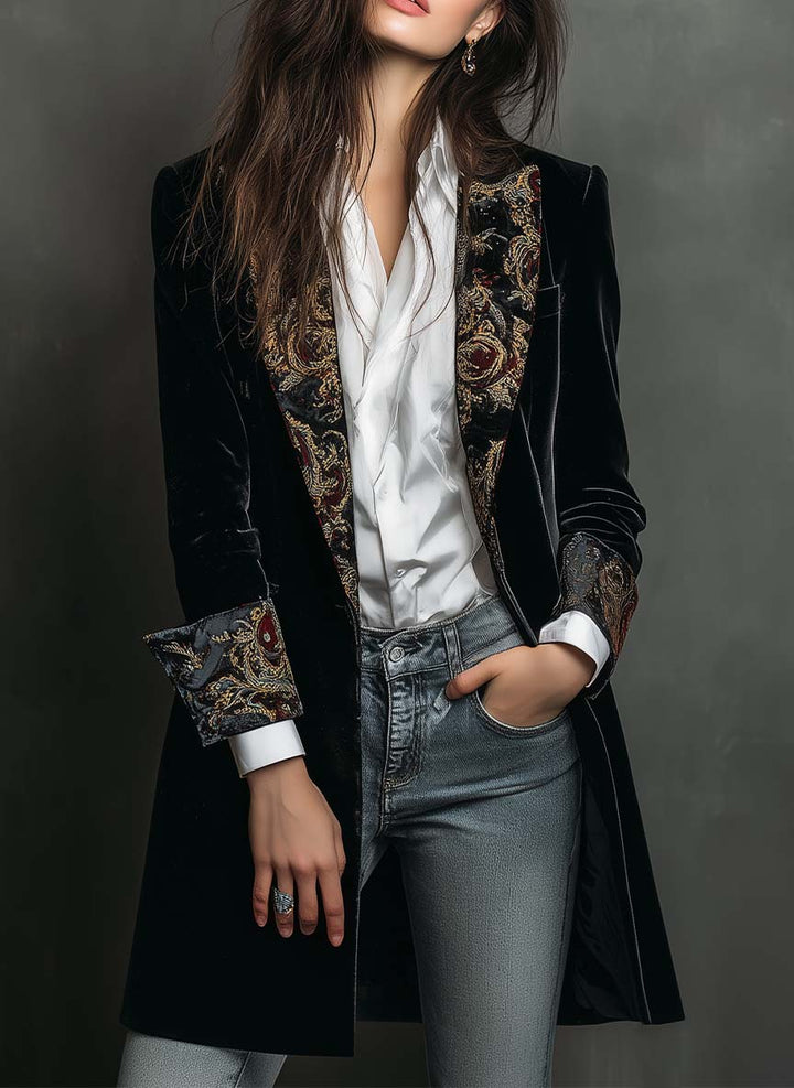 Leontine | Fitted Black Baroque-Print Blazer
