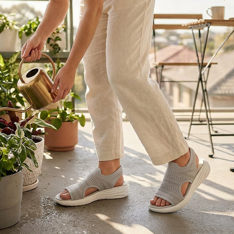 Anita | Breathable Platform Sandals - Helen & Olivia Manhattan