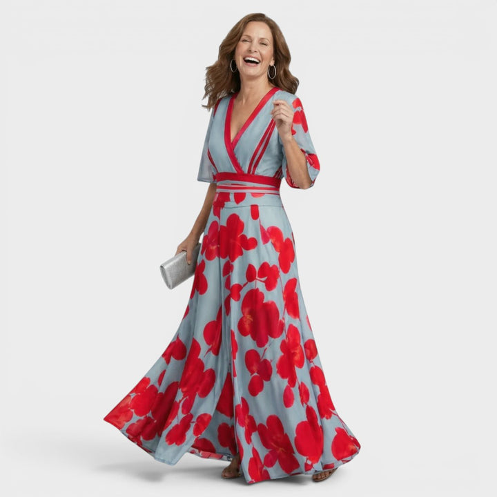 Daniela | Flowing Halter Maxi Dress - 