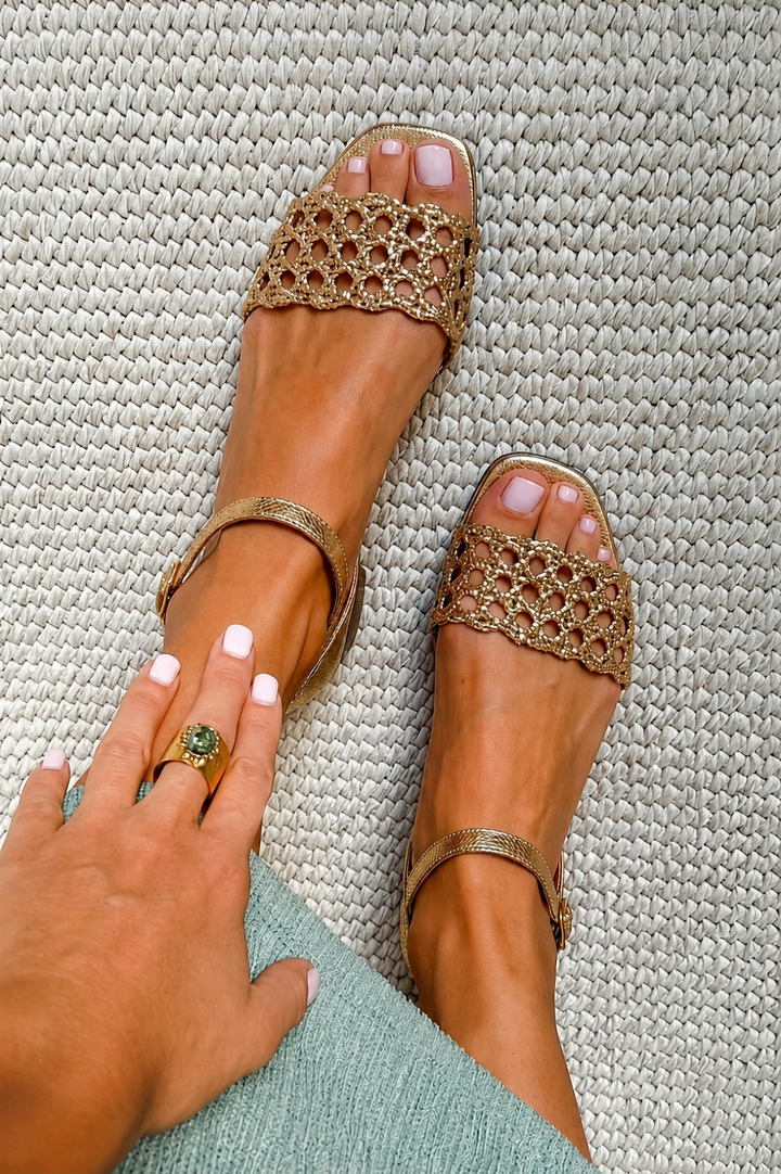 Maggie | Simple Gold Summer Sandals