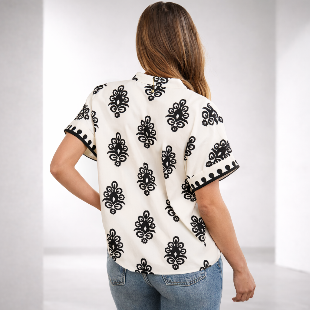 Elara | V-Neck Blouse - Helen & Olivia Manhattan
