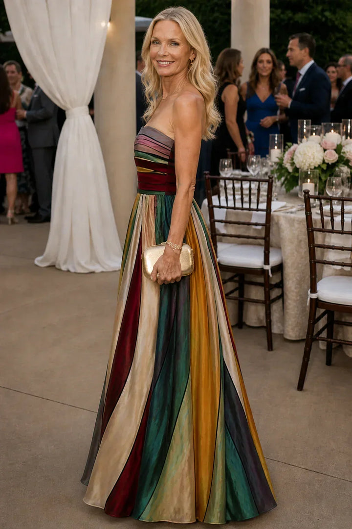 Alessia | Strapless Flared Dress, Easy & Elegant