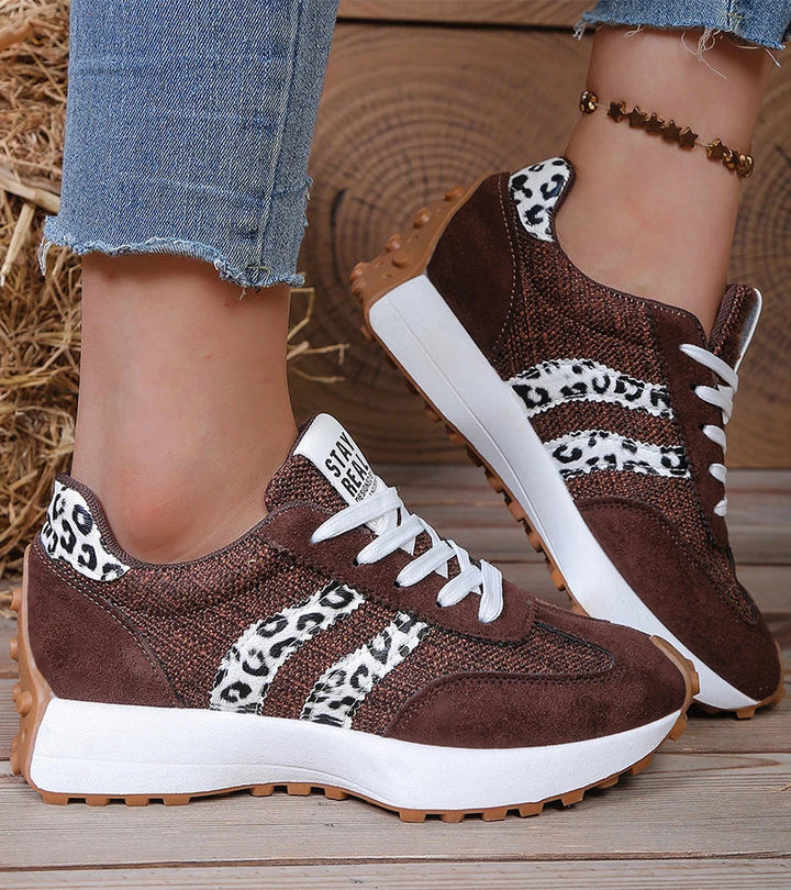 Daniela | Featherlight Orthopedic Sneaker