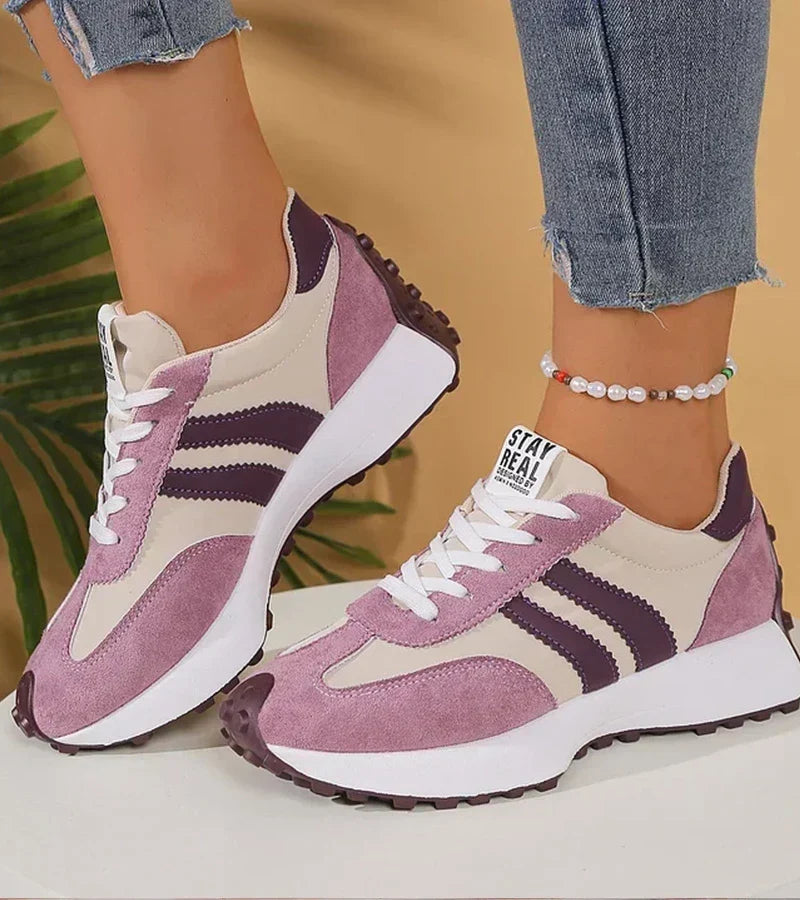 Daniela | Featherlight Orthopedic Sneaker