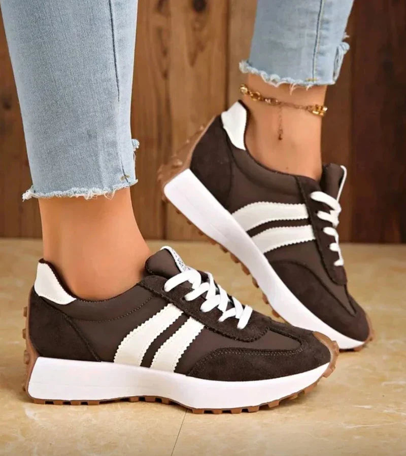 Daniela | Featherlight Orthopedic Sneaker