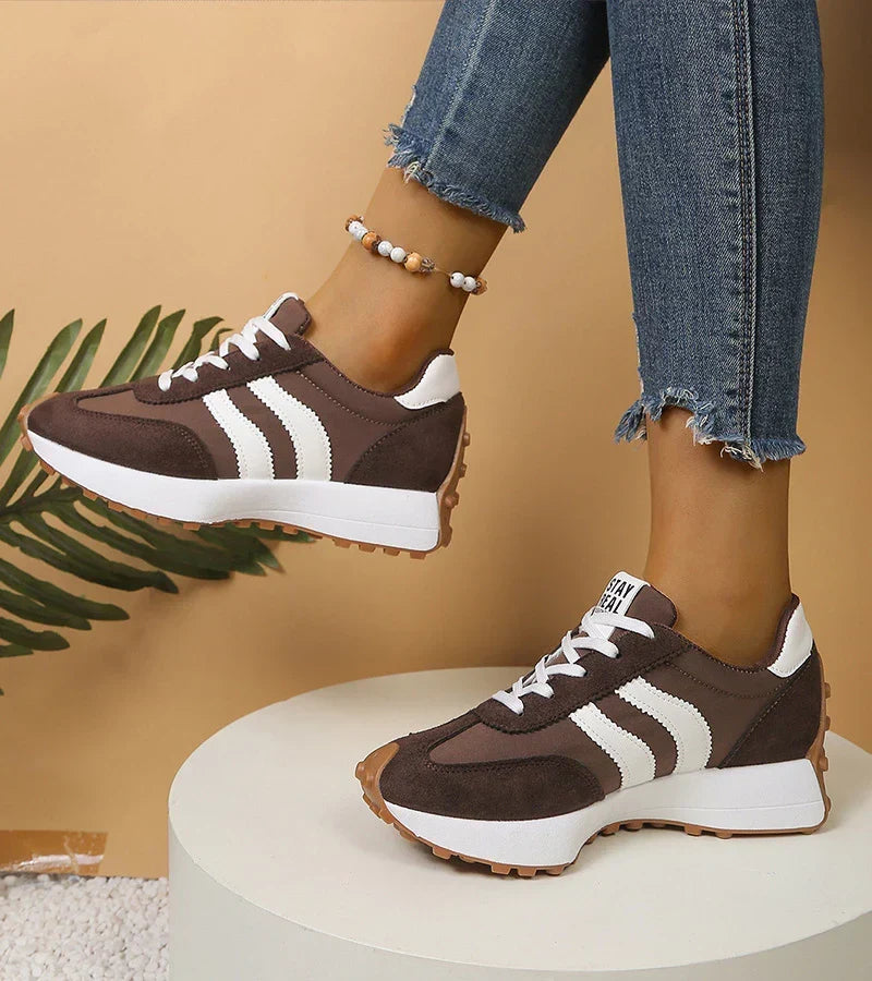 Daniela | Featherlight Orthopedic Sneaker