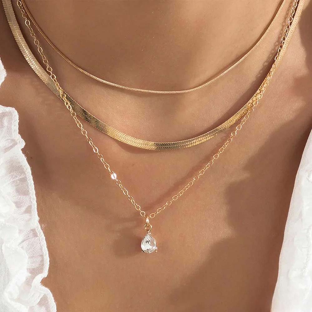 Layered Necklace with Gold-Coloured Zirconia Pendant