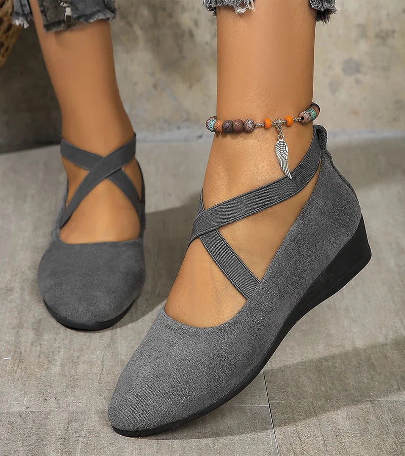 Odile | Closed Ballet Flats with Wedge Sole