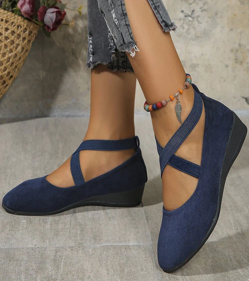 Odile | Closed Ballet Flats with Wedge Sole