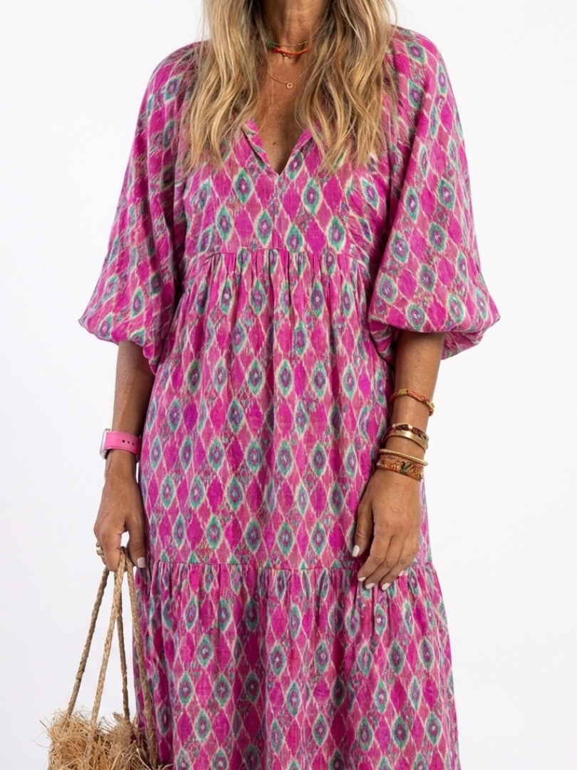 Apolline | Quiet V Neck Three Quarter Sleeve Midi Dress