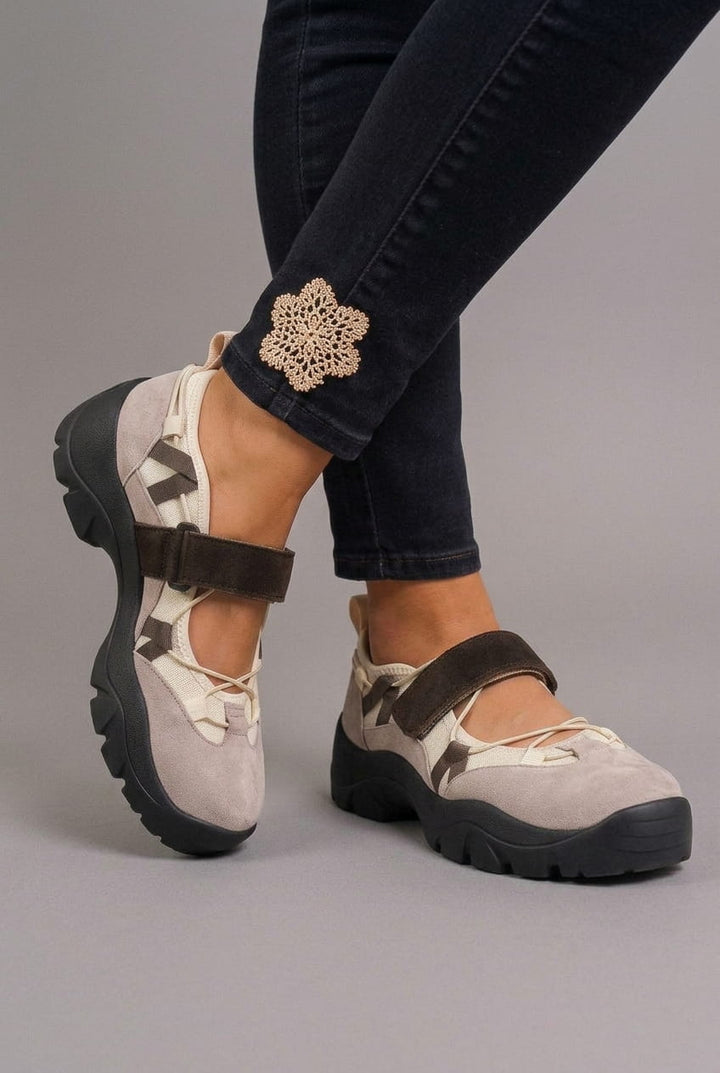 Chiara | Scarpe Comode da Passeggio in Camoscio