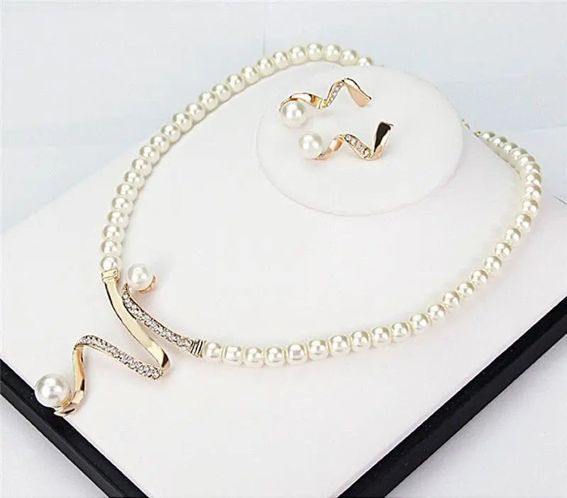 Set collana & orecchini with pearls naturali