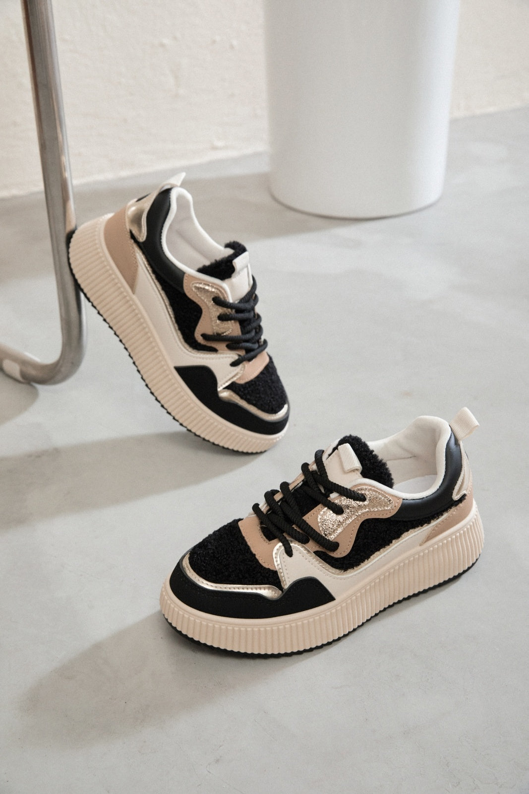 Undine | Sneaker with Wedge Black