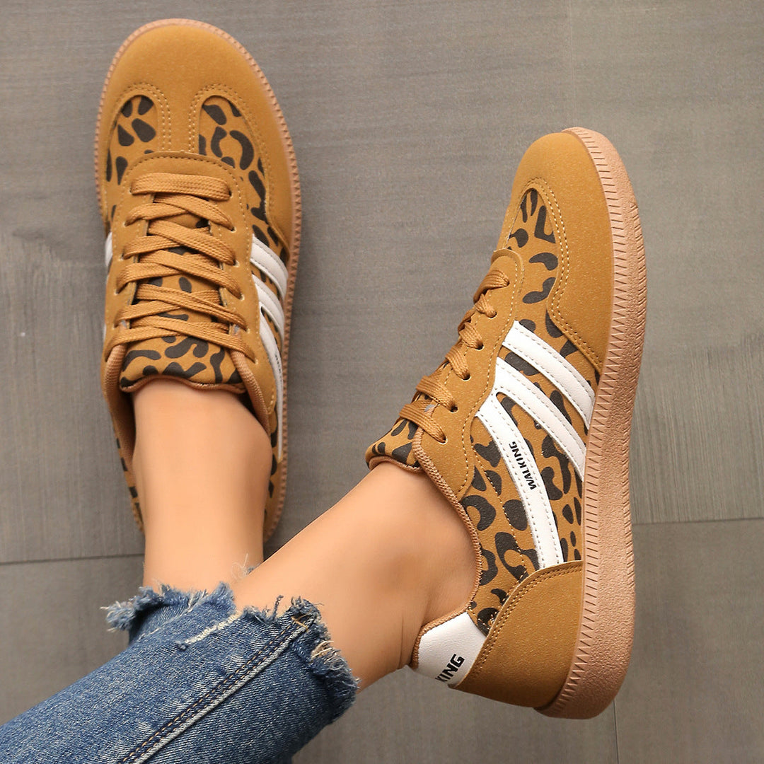 Della | Everyday Orthopedic Sneaker