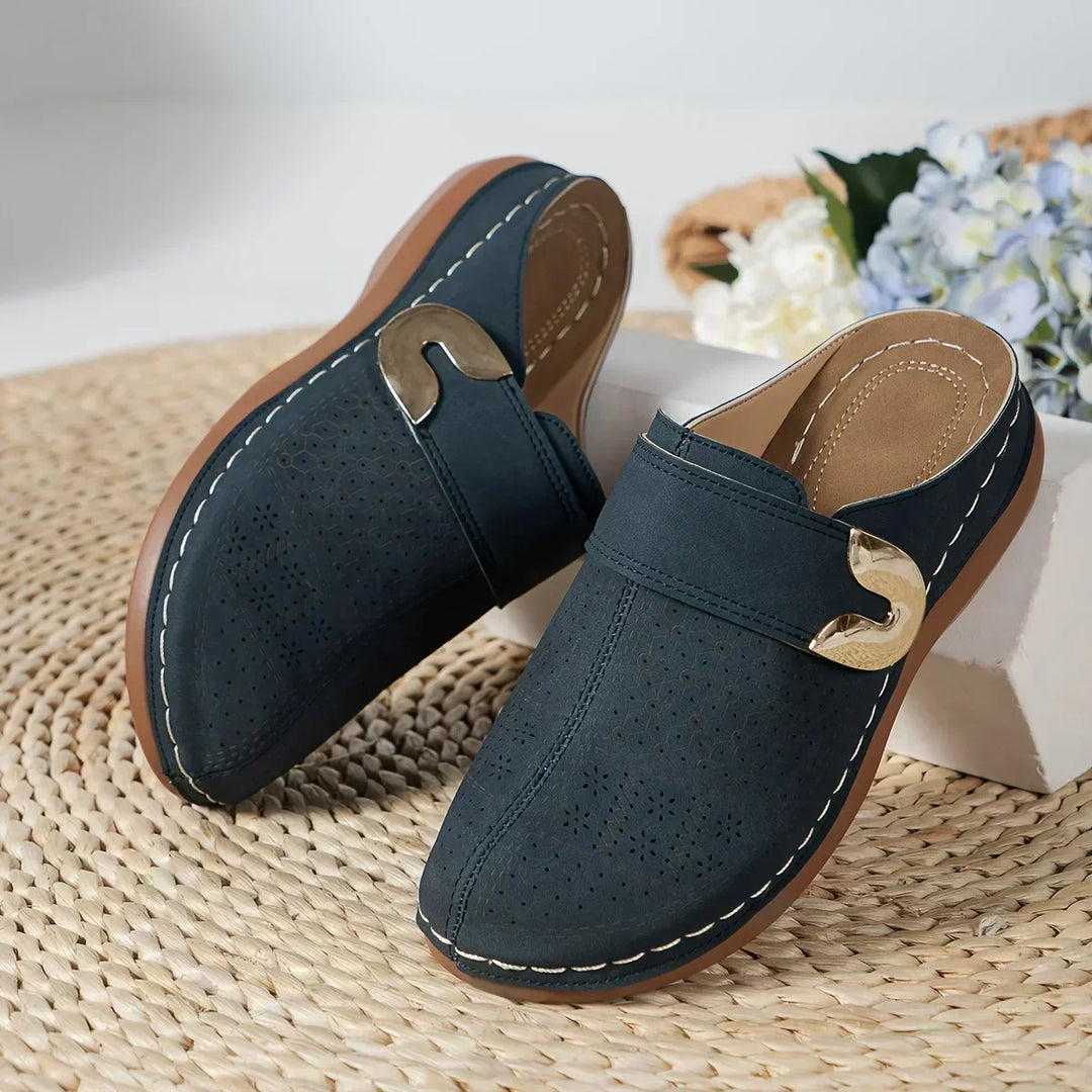 Caprielle | Sandals A Sole Wedge Chic - 