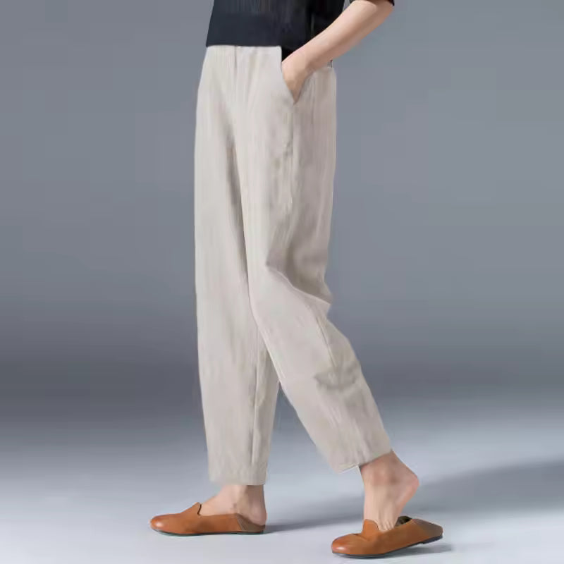 Irene | Leggero Summer Pants with Pleated Front