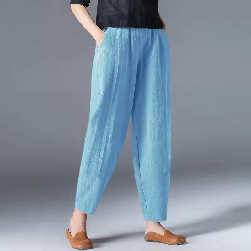 Irene | Leggero Summer Pants with Pleated Front