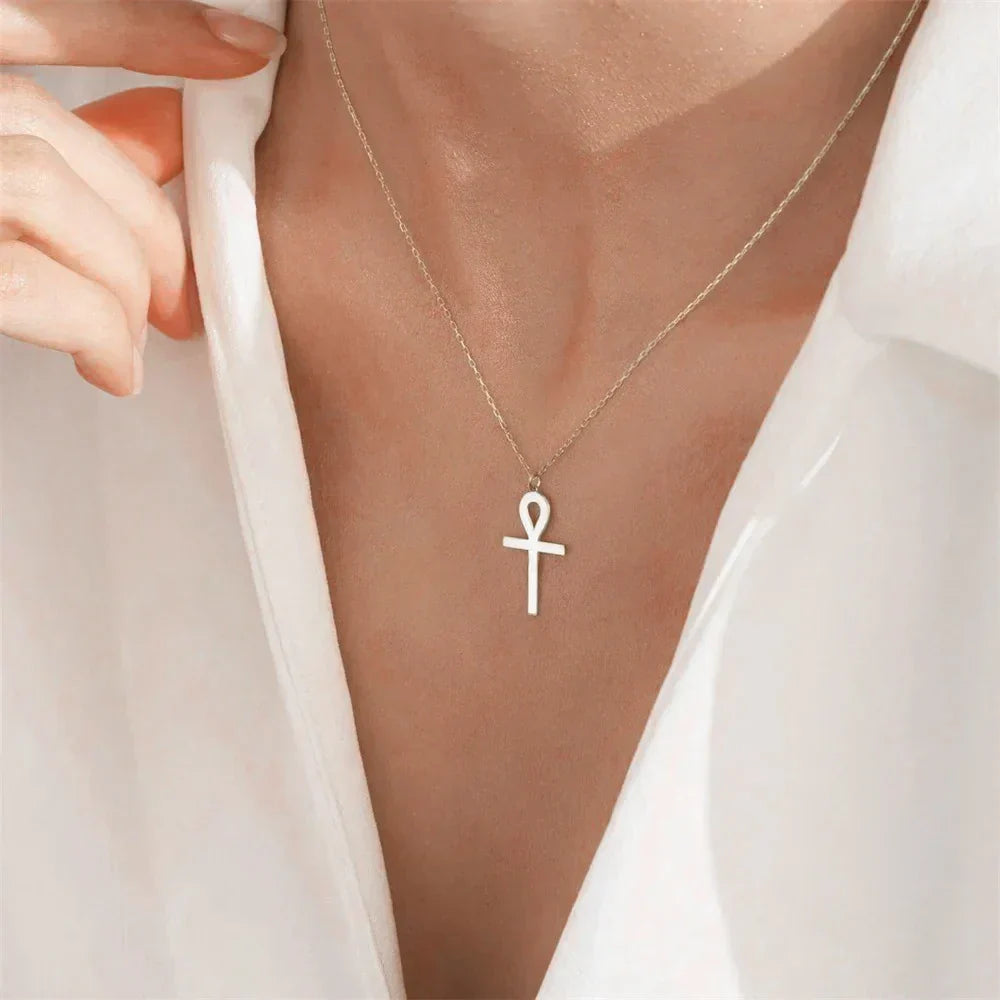 Necklace with Pendant Ankh Gold