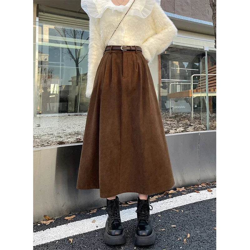 Estelle | Classic Belt Corduroy Midi Skirt