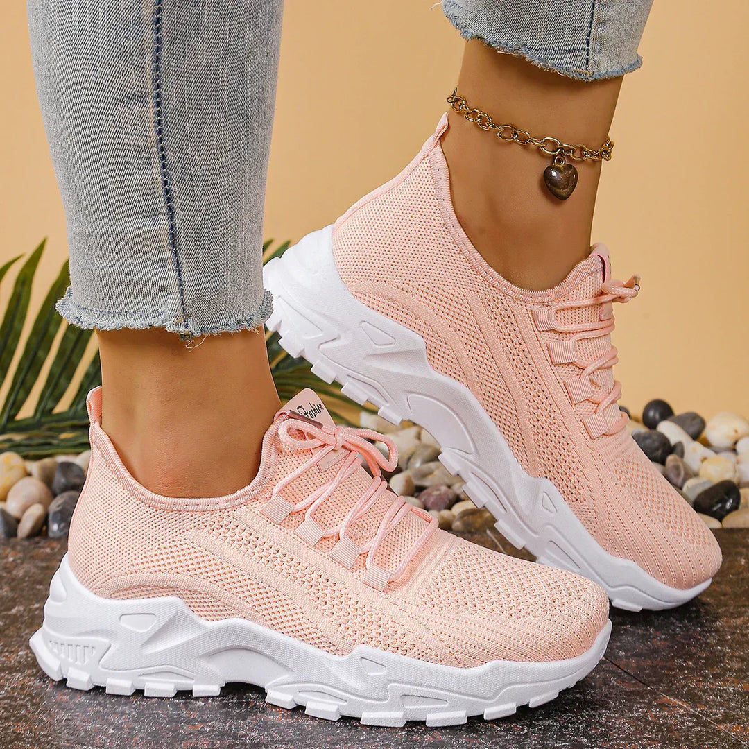 Delaney | Timeless Orthopedic Sneaker