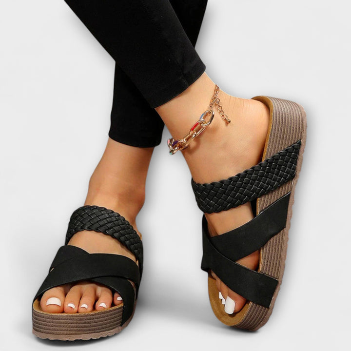 Ntiana | Summer Comfort Sandal