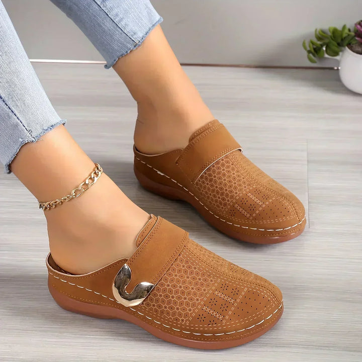 Caprielle | Sandals A Sole Wedge Chic - 