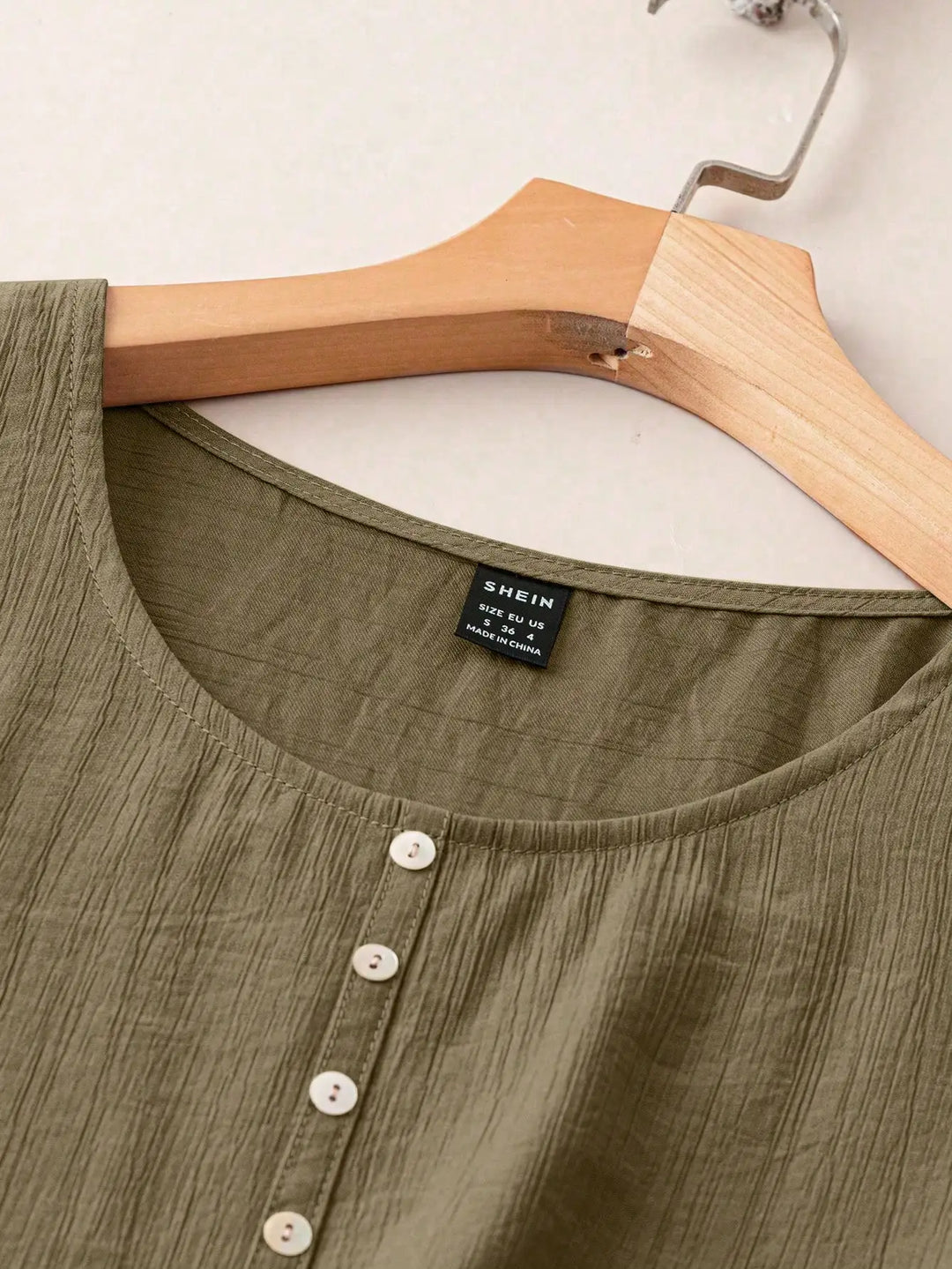Nancy | Sleeveless Tank Top - Helen & Olivia Manhattan