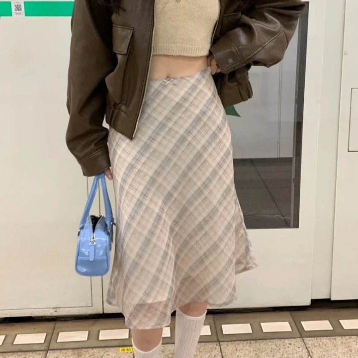 Moriah | Classic Plaid Midi Skirt