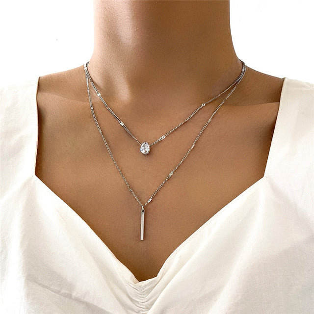 Vintage Necklace Completo with Gold Pendant