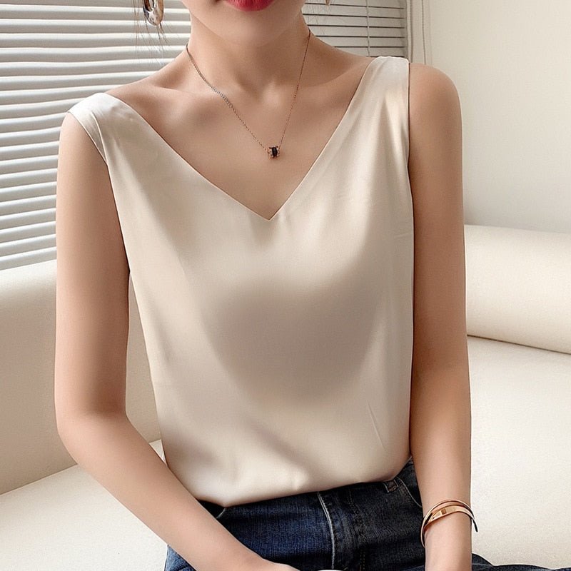 Zola | Minimalist Scollo a V Tank