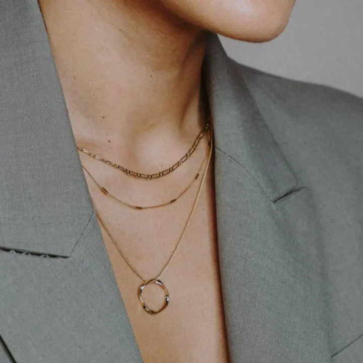 Three-Row Open Hoop Necklace in Gold