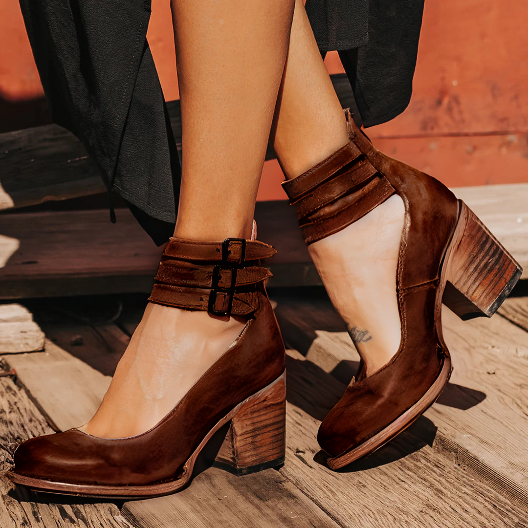 Simone | Chic Western-Style Ankle Boots