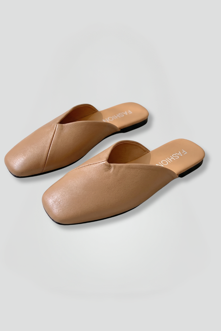 Ora | Slip-On Leather Sandals